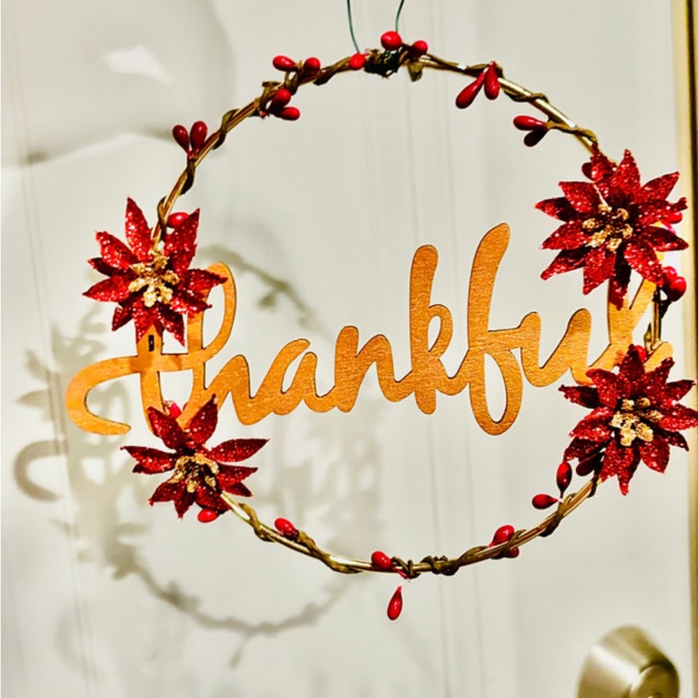 Thankful for Poinsettias Wreath